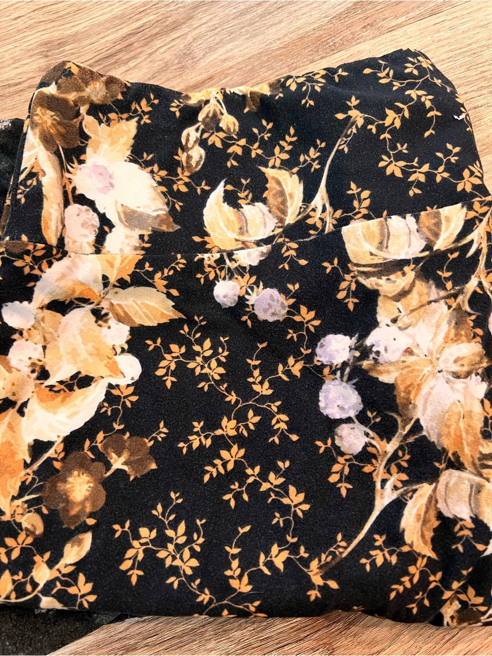 LuLaRoe Tall & Curvy Women's Leggings Trio - Picture 4 of 4